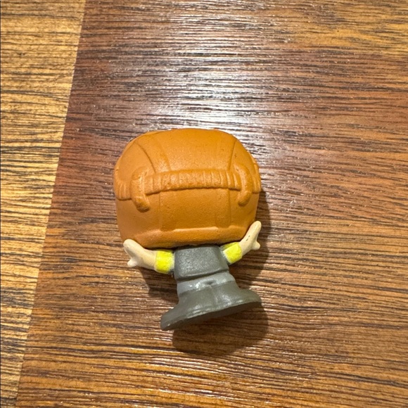 Pixar Fest | Young Carl | UP! Movie | Disney | Doorables - Picture 6 of 6